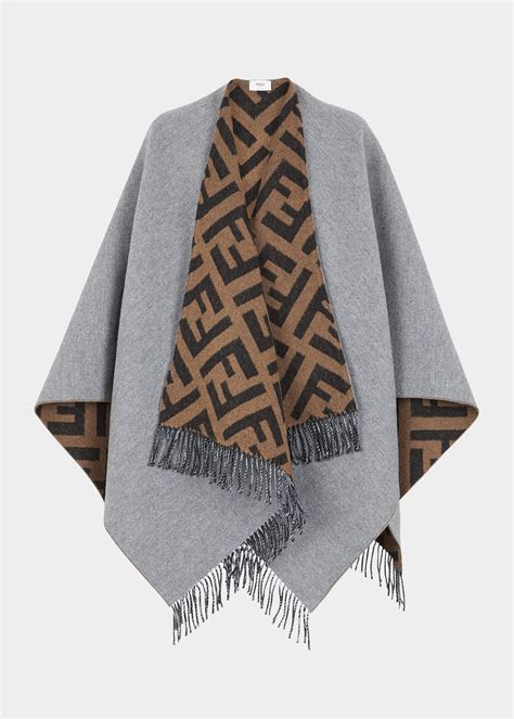 fendi wollschal|Fendi poncho.